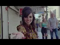 Hazel English - Shaking