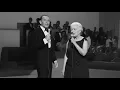 Lagu MYSTERIOUS Woman Joined Frank Sinatra on Stage — Her Voice Made Him STOP Mid-Song