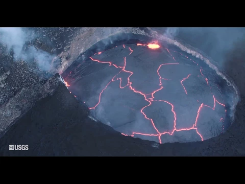 Kīlauea Summit Eruption | Lava Returns to Halemaʻumaʻu