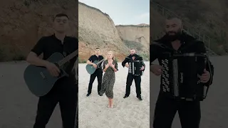 PARA COM ТЕЧЕ ВОДА КАЛАМУТНА УКРАЇНСЬКА НАРОДНА ПІСНЯ 