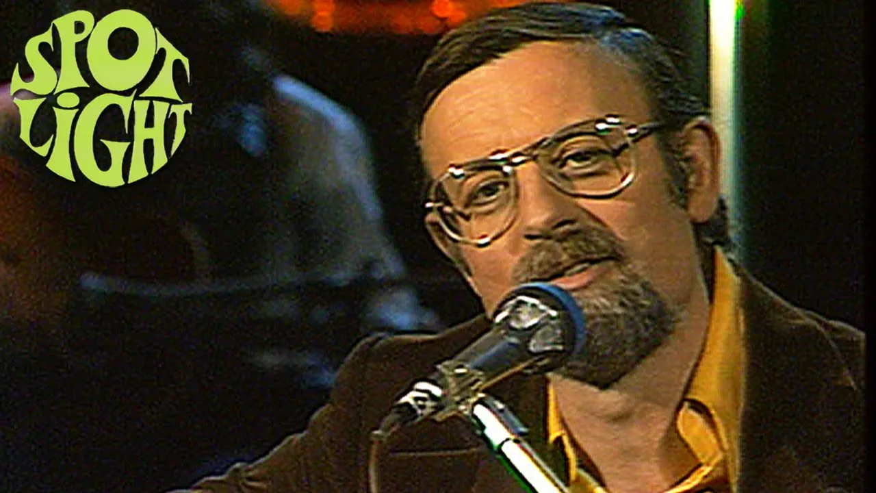 Roger Whittaker - What Love is (Live on Austrian TV, 1976)