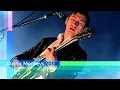 Lagu Arctic Monkeys - R U Mine? (Reading and Leeds 2014)