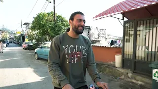                                                                روبير الاسعد   على جسر اللوزيه فيروز دندنها