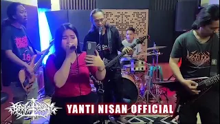 Download Batu Nisan - Tujuh Senja [LIVE] Studio MP3