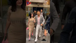 مصطفي قمر وزوجته في العرض الاول فيلم اولاد حريم كريم بمول مصر 