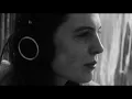 Sophia Stel - The Bus