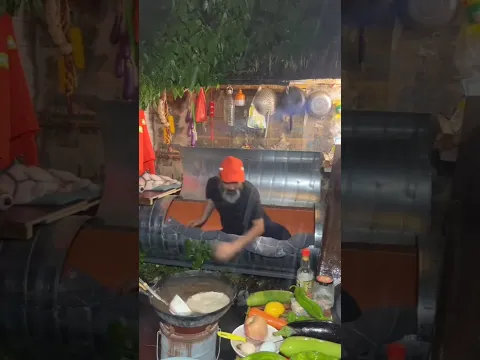 Found a Unique Place to Stay Dry #shortsvideo