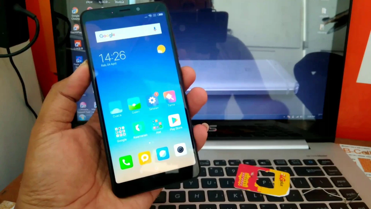 Membuka bagian belakang xiaomi redmi 3s bisa dilakukan karena berbagai alasan.dari mulai untuk melak. 