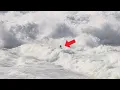 Download Lagu Caught Inside On The Biggest Swell Of The Year - Padang Padang