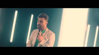 غسان الشامي    خليتني بلحضات احس ودنيا حلوه جنن دندنها