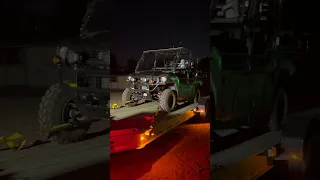 ديزل KawasakiUSA Mule محمل على Diamondctrailers إضاءة من Bajadesigns 