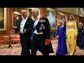 Download Lagu Confira imagens da visita de Estado de Trump ao Reino Unido