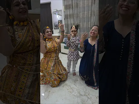 Khoob naache aaj sab 🤗 #familyvlog #familyshorts #shorts #ttending #viral #dikshakidunia