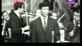 عيني تشوف الخضيره   أبوبكر سالم سهره على المسرح دندنها