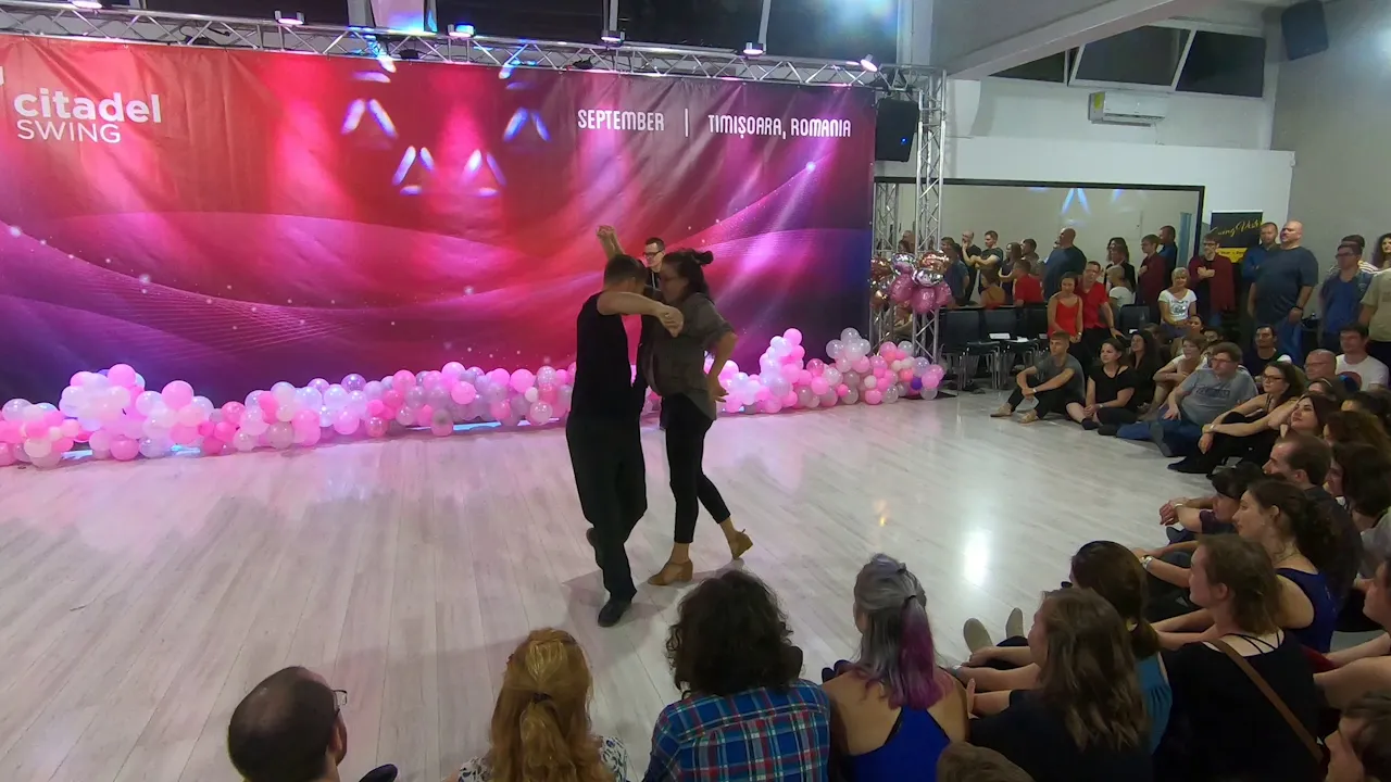 Maxime Zzaoui & Torri Zzaoui - ProShow - Citadel Swing 2019