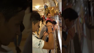 شاهد البنت في Sun City 