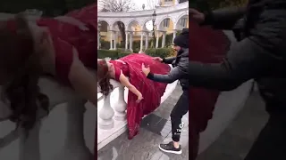 العروسه وقعت من فوق الدرج    دندنها