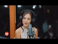 Mika Salamanca performs "Sino Nga Ba Siya" LIVE on Wish 107.5 Bus