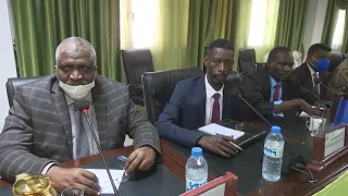 الجنينة الأستاذ محمد الفكي سليمان يترأس إجتماع لجنة أمن ولاية غرب دارفور 3 2 2021 