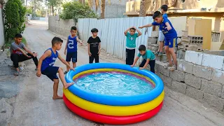 كارثة اخوي ترك الطعام ويلعب بالمسبح والالعاب ويه اصدقائه 🤬 شوفو شصار 