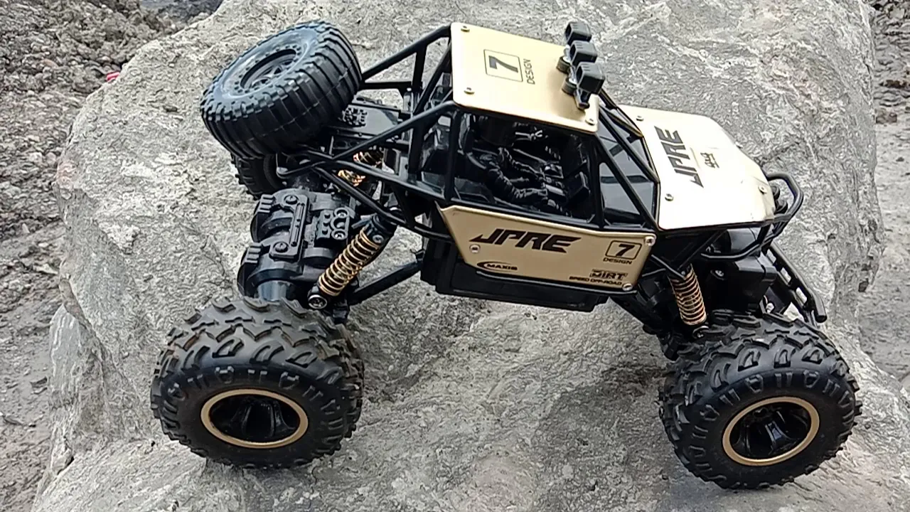 RC Cars MUD OFF Road Extreme Challenge 4x4— Axial SCX10ii, Wraith, Bomber, HPI Venture, Crawler King