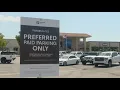 Valley Plaza rolls out paid parking option shoppers push back