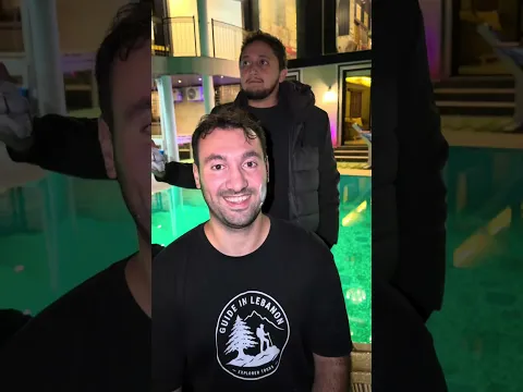 تحدّي الجواب الغلط! 😂 اللي بيجاوب صح بياكل صحن بوجّه! 💥 مين فيكن بيقدر يجاوب غلط عكل الأسئلة؟ 🤣👇