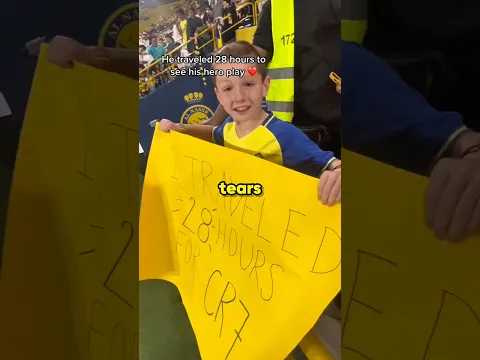 This Little Boy Traveled 28 Hours… Ronaldo Ignored Him #shorts #ronaldo