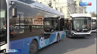 В Омске общественный транспорт не выходит на рейсы из-за высокой заболеваемости водителей