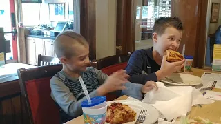 Old Chicago Insanity Pepperoni Pizza Review