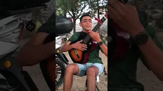 شاب اسكندر ربيتها بيديا مين كانت صغيرة 