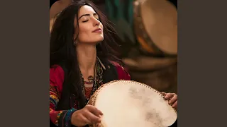          تحت السماء دندنها