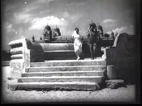 Karuvile Uruvaana - YouTube