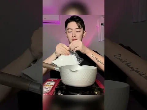 الجليد الساخن 🔥❄️ تجربة غريبة يمكنك صنعها في المنزل\!