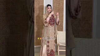  مبهر جماله ياعرب خص راقي بذوقه والقبالي يغيضهن والباقي يغص ينظرونه في لاحتفالي دندنها