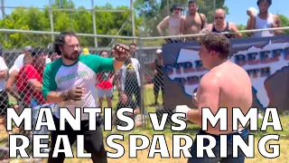 Mantis Kung Fu VS MMA REAL SPARRING 螳螂拳 黃漢勛 