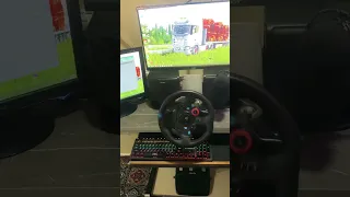 Logitech G29 Driving Force Racing Wheel عجلة قيادة السباق ودواسات أرضية من لوجيتك G29 