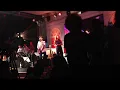 Singto Numchok Feat. Dia Frampton - อยู่ต่อเลยได้ไหม