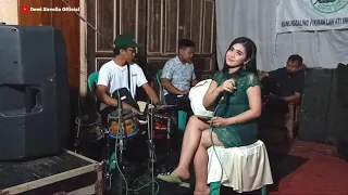 Download STASIUN BALAPAN - COVER LIVE DEWI SAVOLLA FEAT ORSITA MUSIK MP3