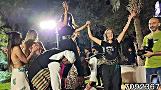 شوف بنت اللبنانية كيف واقفي على طبل تنزل على دبكة شوف الابداع GIRL DANCE 