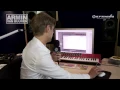 Download Lagu Teman Virtual - Di studio bersama Armin van Buuren