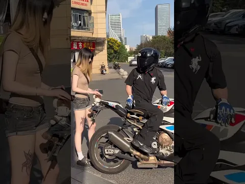 Funny rider moment