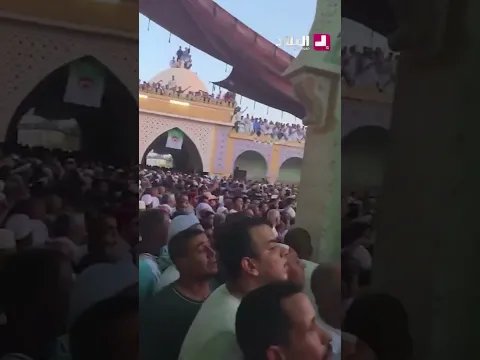 📌 مشاهد مهيبة لتشييع جثمان الفقيد الدكتور سيدي محمد العيد التيجاني شيخ زاوية تماسين رحمه الله