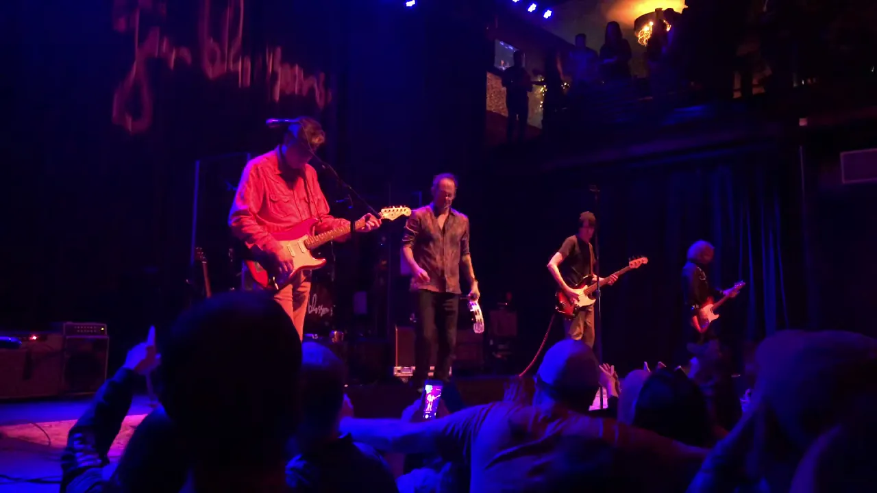 Gin Blossoms - Follow You Down live from Mercury Ballroom in Louisville 2-23-19