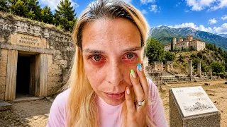 😱 MAMI are OCHII ROȘII 👁️ Descoperim Mormintele Regilor Greci 🏛️