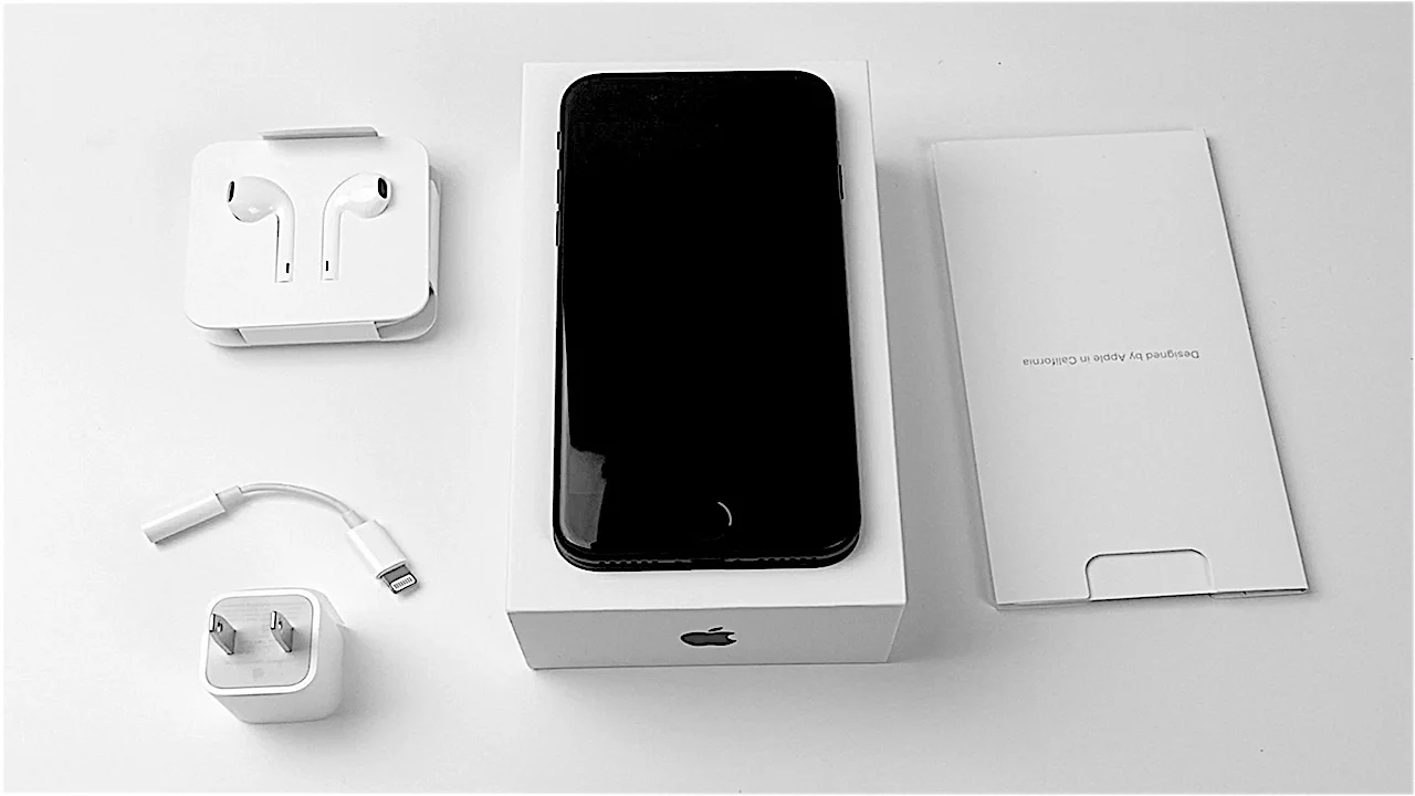 5 Alasan iPhone 7 Plus WAJIB Dibeli di Tahun 2021 - ANCUR HARGANYA!