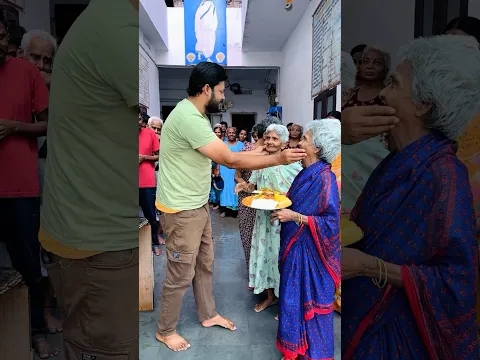 Nothing in the World can Beat MOTHER’S LOVE 🥹❤️🫡🙏🏻 #maa #love #shorts