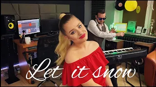 Iga Martin - Let It Snow