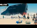 Download Lagu عائلة سافرت لقضاء عطلتها بمكان معزول، لكن العالم تعرض لهجوم إلكتروني😰 تسبب في احداث غريبة😱||🎦 𝐋𝐞𝐚𝐯𝐞 