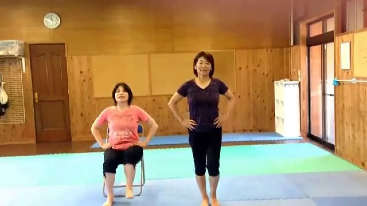 [For Seniors] A locomotion exercise anyone can join. Introducing simple and fun exercises you can do while seated.